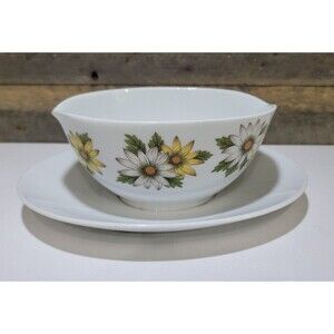Noritake Marguerite 6730 Gravy Boat w Attached Underplate Sauce Boat